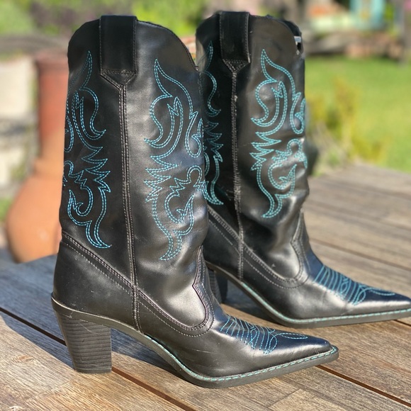 Soda Shoes - Cowgirl Western Stitched Boots (Mid calf)